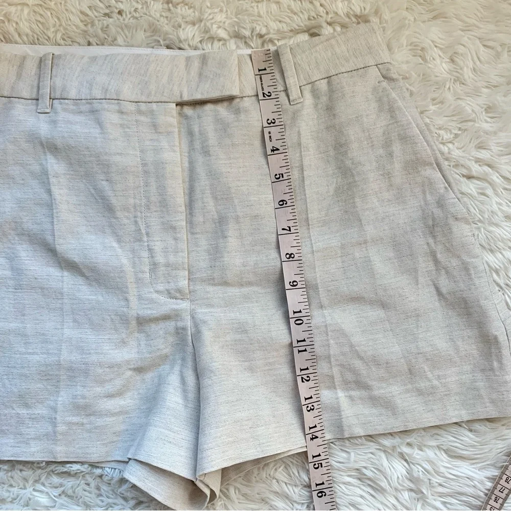 NEW Aritzia Wilfred Layover Linen Blend 3” Shorts in Natural Ecru NWT 10 12
